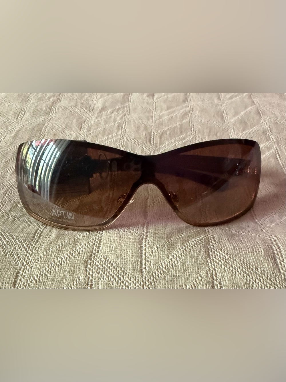 Apt. 9 Women's Brown Gradient Oversized Shield Sunglasses